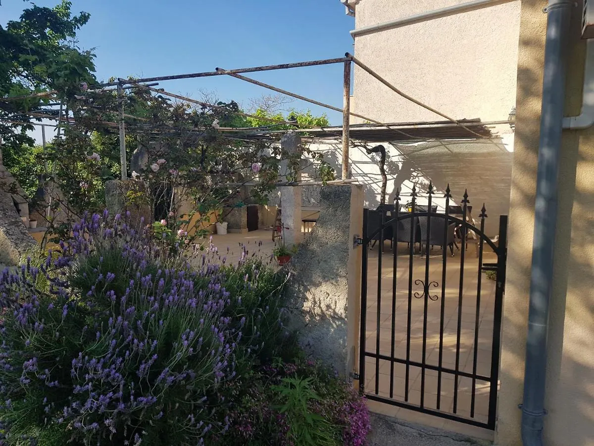 House Jadranka Villa Pula 0*,  Croatia